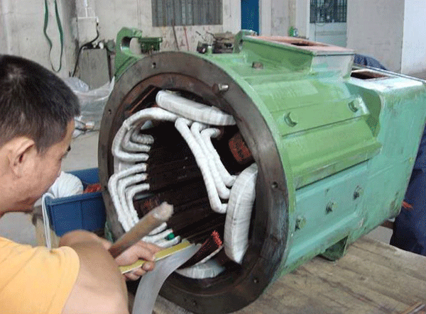 西安西瑪高壓電機(jī)絕緣擊穿故障原因及維修方法。