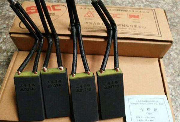 導(dǎo)致直流電機(jī)的碳刷發(fā)生故障的兩個(gè)主要因素。