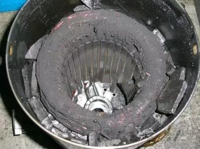 可能導(dǎo)致低壓電機(jī)燒毀的原因有哪些？