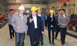 西安市委常委、常務副市長岳華峰蒞臨西瑪電機調(diào)研指導。——西安博匯儀器儀表有限公司